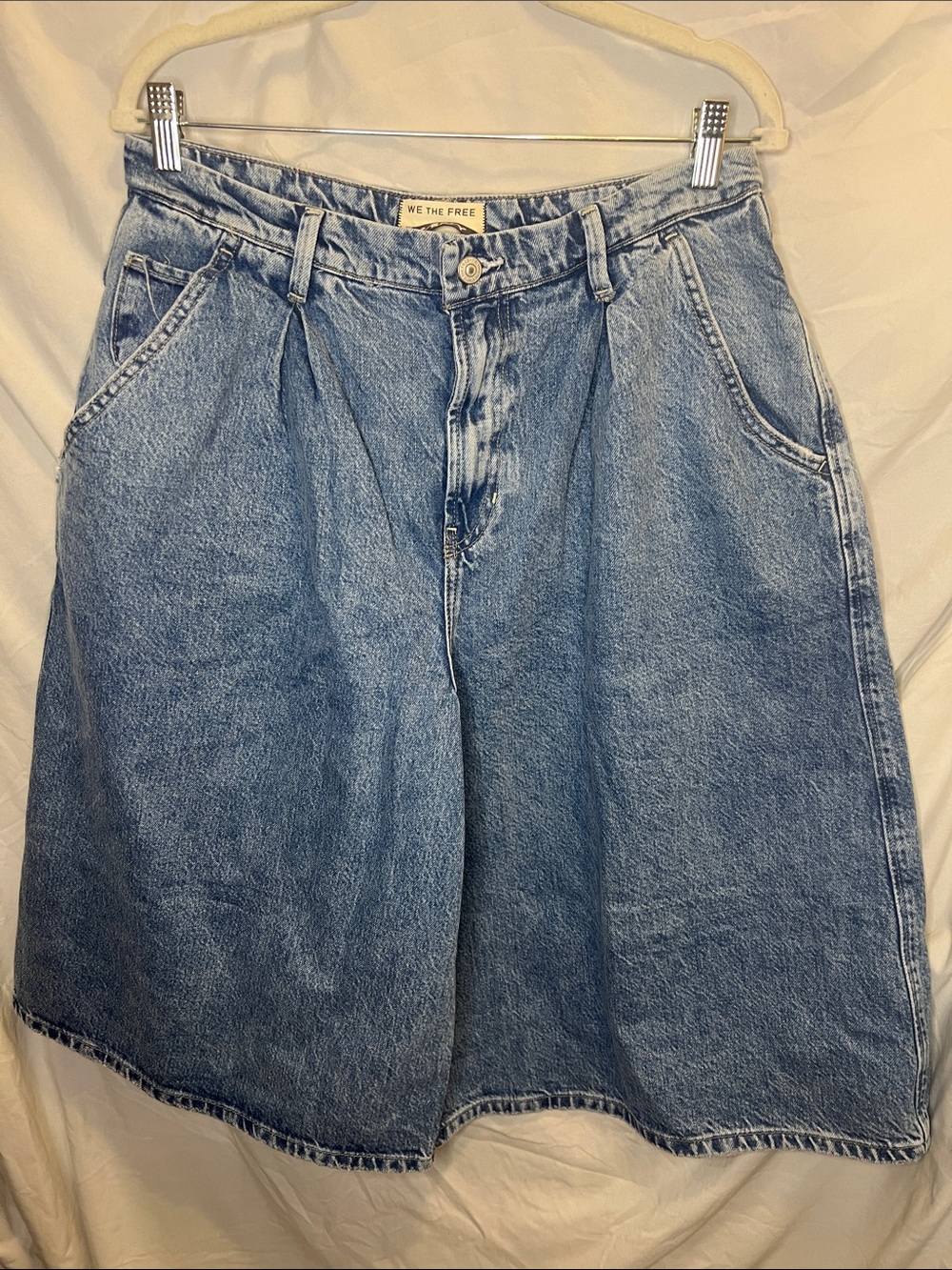 We The Free Antonio Culotte Jeans Size 30 with 1 Flaw! - Picture 2 of 15